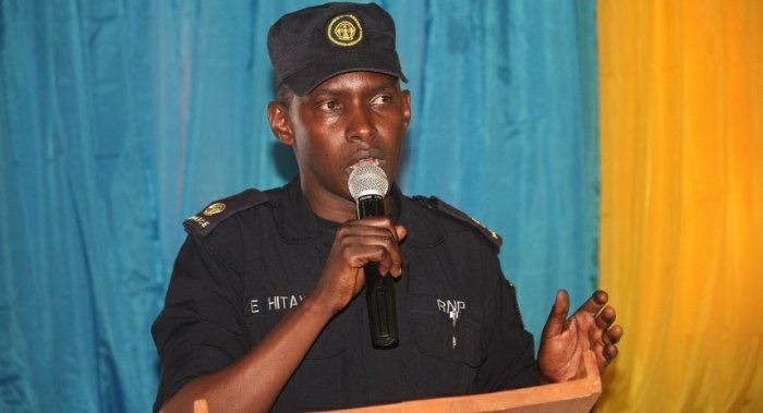Kigali&nbsp;: Polisi iragira inama buri wese nyuma y’uwashikujwe amafaranga n’abajura bakiruka