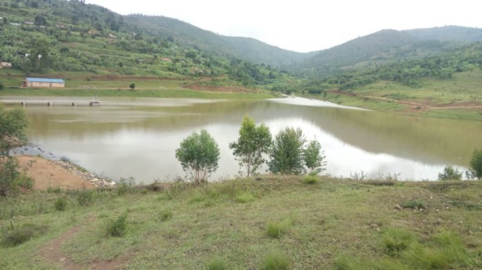 Ikiyaga cya Kadahokwa kivamo amazi akoreshwa mu mujyi wa Huye kimaze kugwamo abantu batanu 