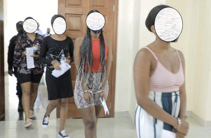 Kigali&nbsp;: Umusore bivugwa ko yafashe amashusho y’abakobwa bambaye ubusa yarashwe agerageza gutoroka ahita apfa