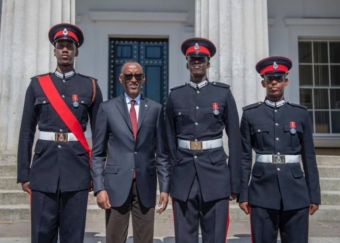 Ibyishimo kwa Perezida  Kagame&nbsp;:  Umuhungu we yahawe Ipetit rya Sous Lieutenant  mu ishuri rya Gisirikare rifite ibigwi 
