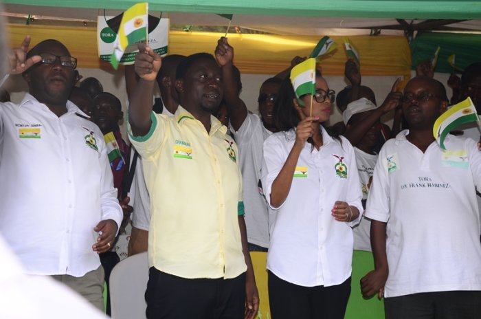 Dr Frank Habineza yijeje abacuruzaga Caguwa ko natorwa azahita ayigarura mu Rwanda