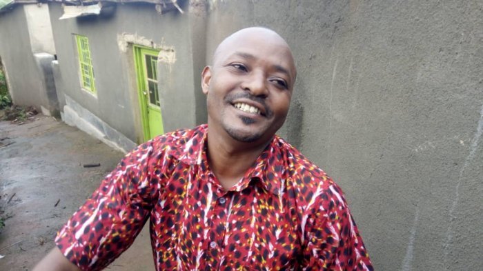 Huye&nbsp;: Umucuruzi bivugwa ko yari yarabuze yiyeretse itangazamakuru ahita atabwa muri yombi 