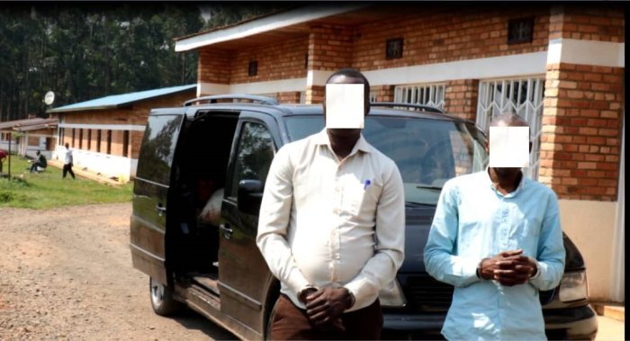 Imodoka itwara imirambo yafatiwemo magendu  