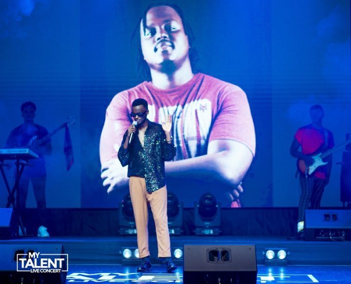 Mu mafoto&nbsp;: Peace Jolis yunamiye Deejay Miller mu gitaramo cya ‘My Talent Live Concert’