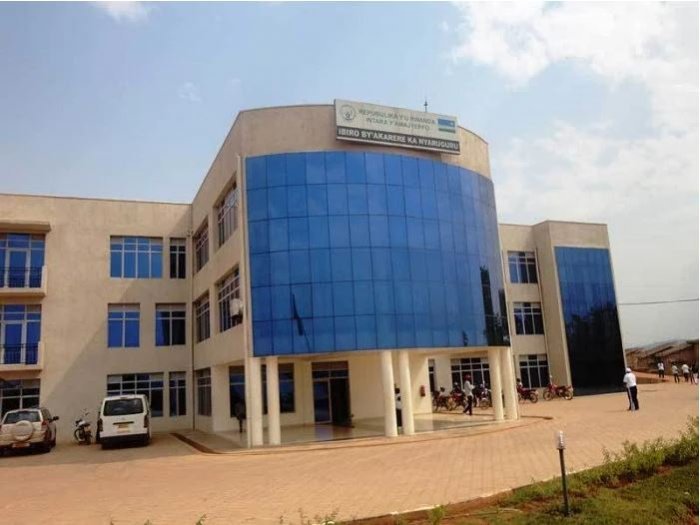 RIB yataye muri yombi bamwe mu bayobozi bakomeye mu karere ka Nyaruguru