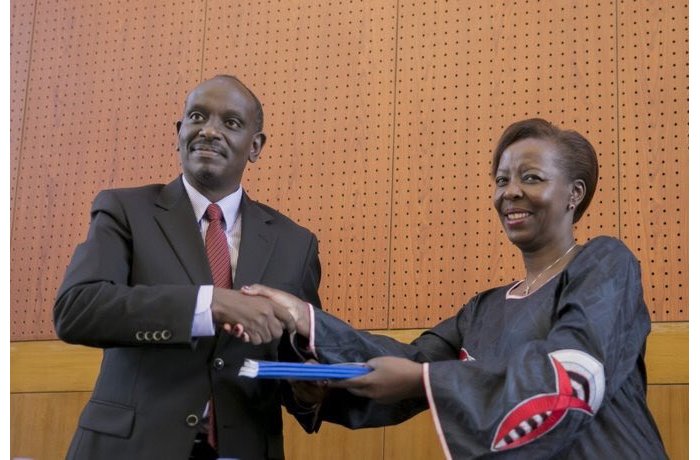 Mushikiwabo yashimangiye ko  Dr Sezibera asigiye MINAFFET ashoboye