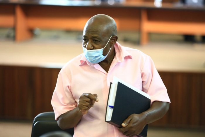 Urukiko rwatesheje agaciro iby’uko Rusesabagina yashimuswe rutegeka ko akomeza gufungwa