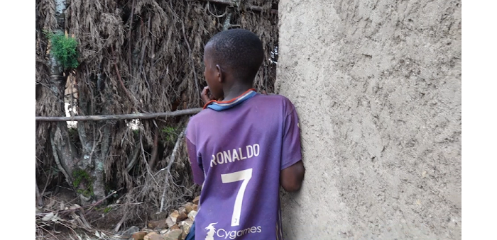 MINISANTE yavuze ku mwana uri Gutabarizwa  nyuma yo ’Guterwa Doze Ebyiri  z’Urukingo rwa COVID-19 ’ umunsi umwe ,Yoherejwe  i Ndera