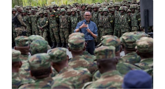 Perezida  Kagame  yageneye ubutumwa busoza umwaka  Ingabo z’u Rwanda  akomoza ku baguye  ku rugamba 