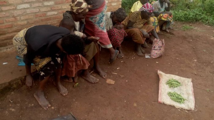 Gisagara/Kibilizi&nbsp;: Vision 2020 isanze hari abaturage batambara inkweto [AMAFOTO]