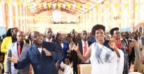 AMAFOTO : Perezida Ndayishimiye w’u Burundi mu misa ya Pasika