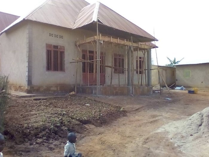 Inzu nziza igurishwa ku giciro cyiza