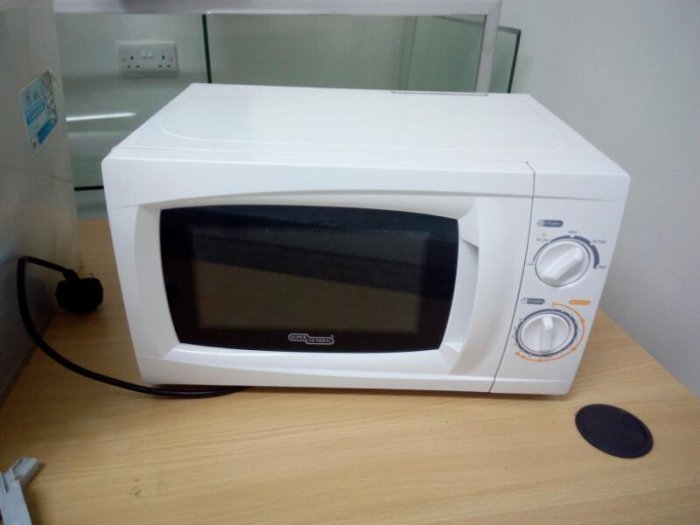 Microwave igurishwa kuri 45,000RWF