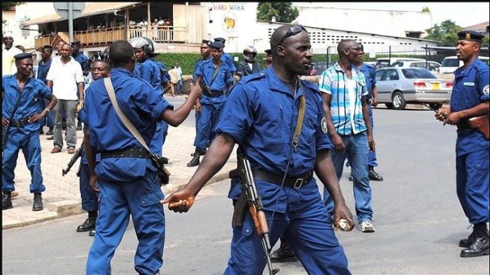 Burundi : Humvikanye urufaya rw’ amasasu abapolisi babiri bahasiga ubuzima