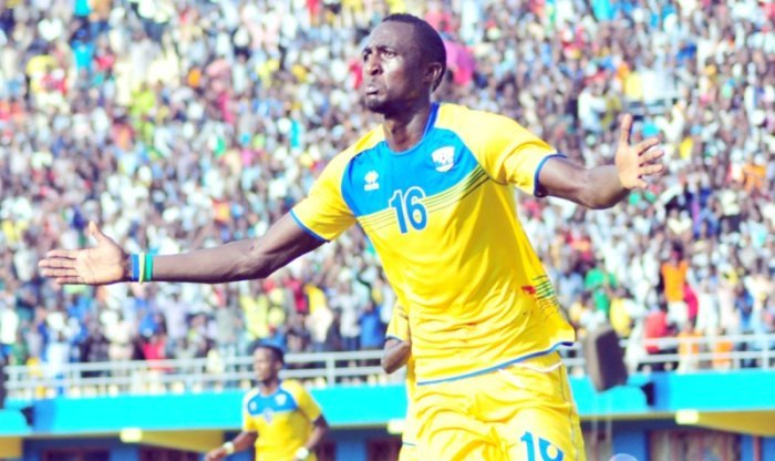 Sugira Ernest yerekeje muri APR FC nyuma yo gusezererwa na AS  Vital Club