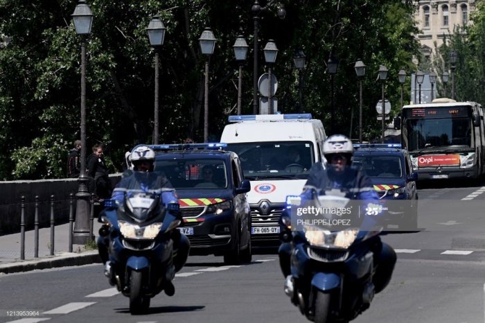 Mu mafoto&nbsp;: Kabuga Félicien yagejejwe imbere y’Ubushinjacyaha acungiwe umutekano bikomeye