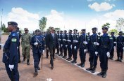 Perezida Kagame yazamuye mu ntera Abapolisi barenga ibihumbi 4