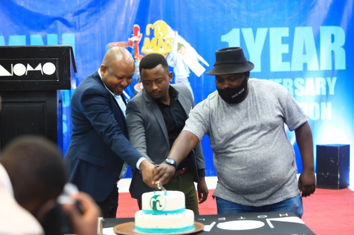 Muyoboke Alexis yikomye abatera amabuye abahanzi baririmbye ibishegu