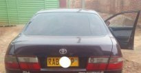 TOYOTA CARINA E igurishwa kuri 3,7M