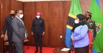 Minisitiri Biruta yashyikirije Perezida wa Tanzania ubutumwa bwa Kagame
