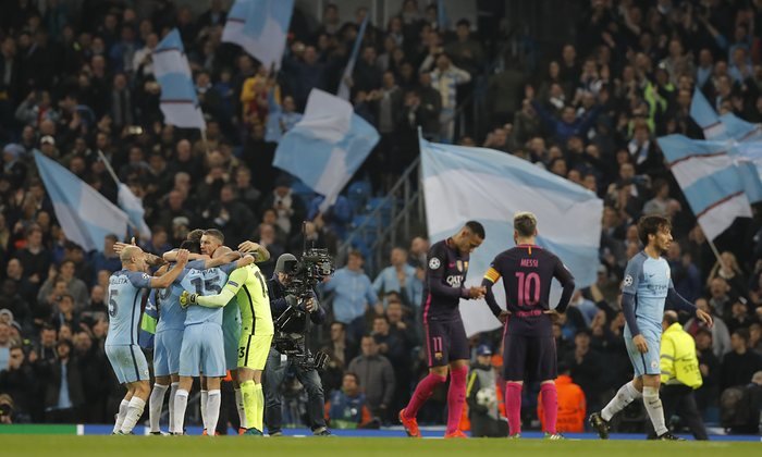 Arsenal yatsinze bigoranye, Man City irihimura yihaniza FC Barcelona