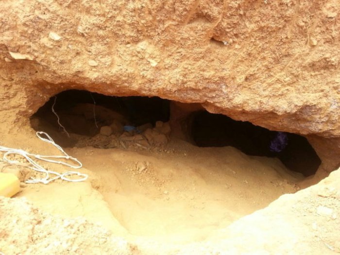 Ngororero&nbsp;: Yitwikiriye ijoro ajya kwiba Colta ikirombe kiramugwira arapfa