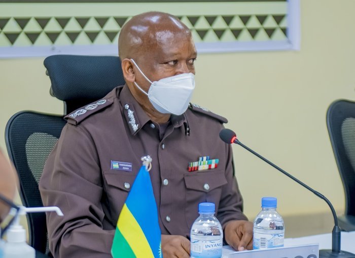 Uwafashije CSP Kayumba kwiba Miliyari 10Frw ni umuhungu wa Marizamunda wahawe kuyobora Amagereza