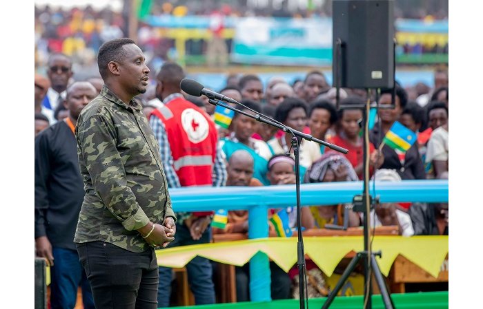 Ibya Muhizi ushinjwa  kubesha Perezida Kagame byafashe indi ntera,na Rutagengwa  n’Umugore we barafunzwe 