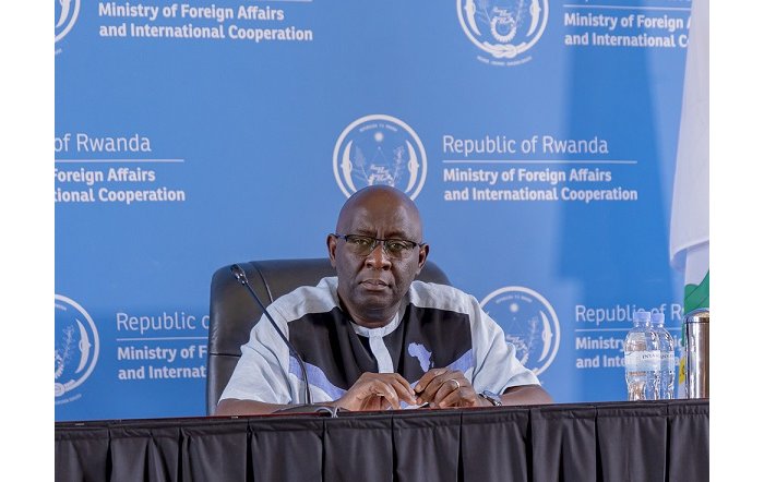 Icyo Leta y’u Rwanda ivuga  ku baryamana bahuje ibitsina bazava mu Bwongereza baje  gutura i Kigali  