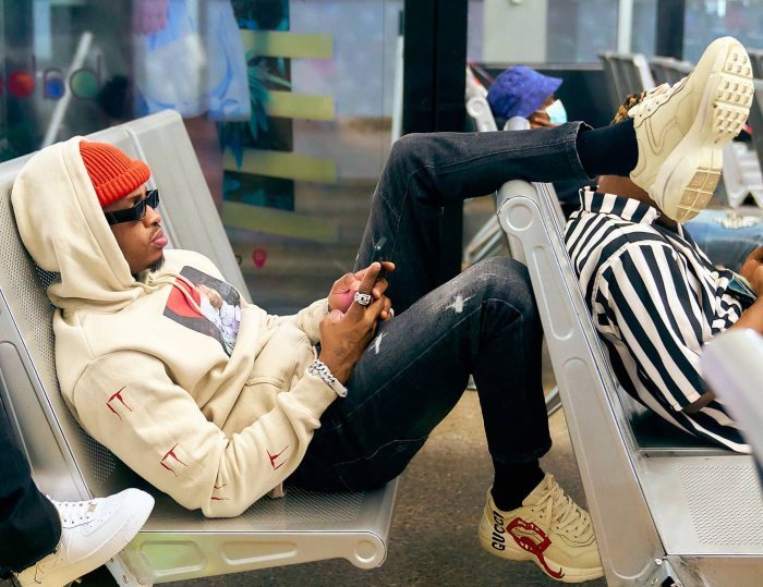 Diamond yahishuye ko nta rukweto ajya yambara kabiri ngo urwo akuyemo arajugunya