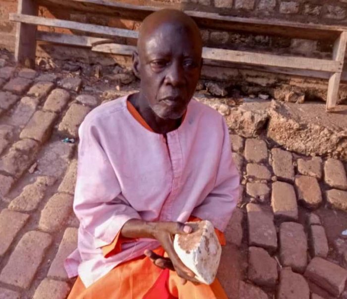 Umugororwa yishe mugenzi we amuteye umusumali mu mutwe  