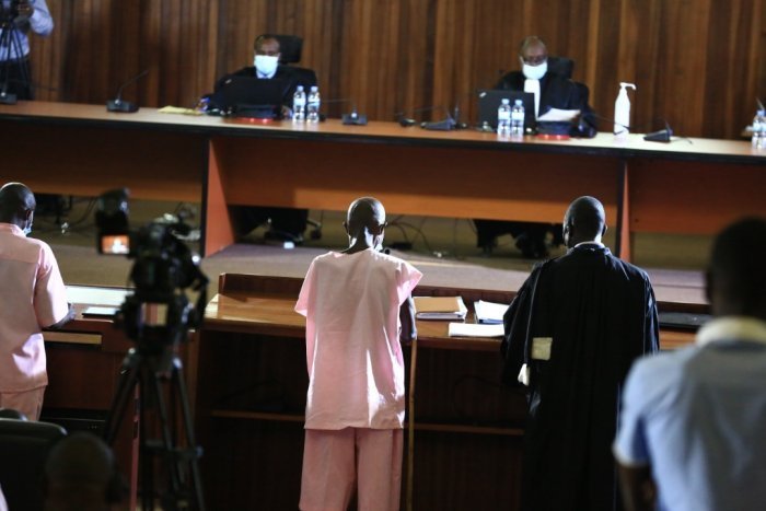 Urukiko rwahakaniye ba Jenarali bareganwa na Rusesabagina basabaga kurekurwa