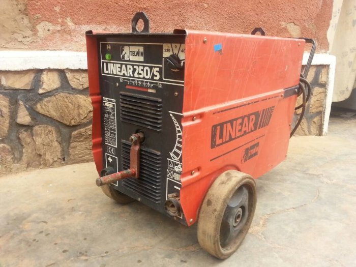 Imashini ikoreshwa mu gusudira igurishwa kuri 500,000RWF