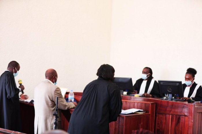 Aho Paul Rusesabagina yafatiwe, ubwenegihugu bwe n’aho atuye byakuruye impaka mu rukiko