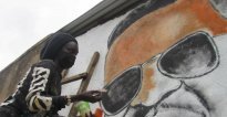 Impamvu zatumye bagisiba ntizibareba-Uwashushanyije igishushanyo cya Jay Polly yakamejeje ngo arashyirwa gisubiyeho