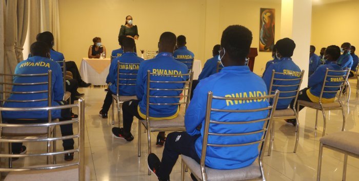 Min. Mimosa yizeje Ikipe y’amagare ivuye mu Misiri ko agahimbazamusyi kabageraho vuba