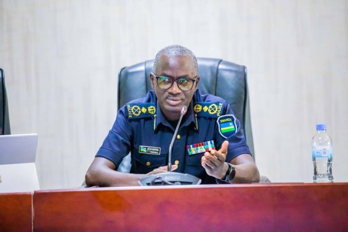 CP John Bosco Kabera yateguje ibihano ibigo byigenda bicunga umutekano nibidakosora amakosa byagaragaweho