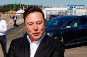 Elon Musk yabaye umuntu ukize kurusha abandi bose ku isi
