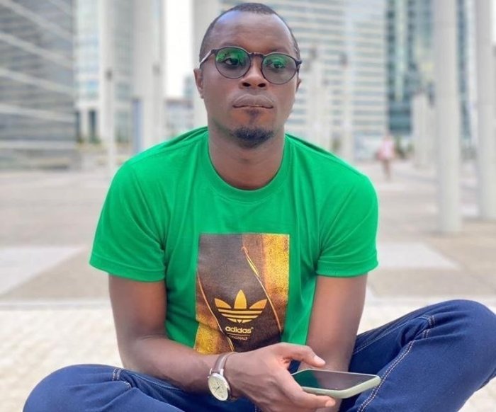 Cyera kabaye Mwanafunzi yagiye kuri Instagram abamukurikira bahita baza bisukiranya