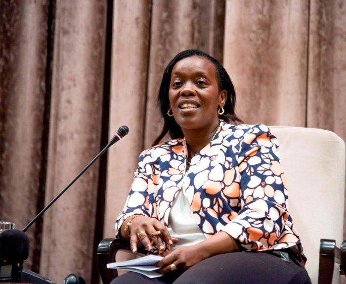 Minisitiri Gashumba yasabye  Abanyarwanda kwirinda ingendo zitari ngombwa I Goma kubera ebola 