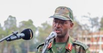 ‘U Rwanda ruri mu bihugu 2 by’ ibihangange ku Isi’ Gen. Mubarak abwira abarurwanya