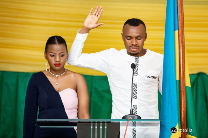 Habanje kujya mu Murenge cyangwa gutera ivi&nbsp;?...Jacques Tuyisenge yanerekanye asezerana