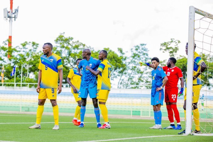 Mu mafoto&nbsp;: Amavubi yatakaje icyizere cyo gukina CAN nyuma yo kugwa miswi na Cap Vert