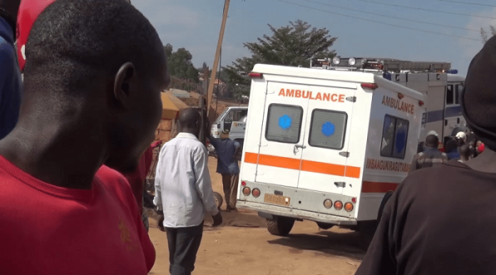 Kigali&nbsp;: Ikamyo itwara peterole yaturitse bayisudira ihitaha babiri 