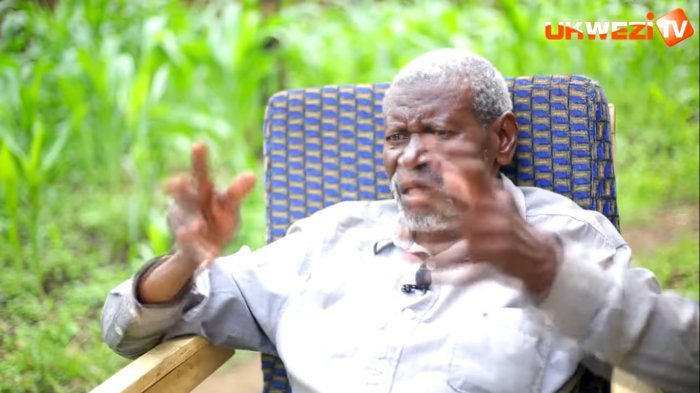 Nakubitiye Minisitiri mu kabari bucya njya kwiyenza kuri Perezida-Uwari uzi umugambi wa Coup d’Etat