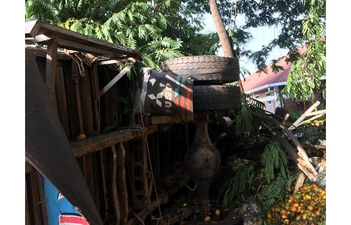  Imodoka yagonze Ibitaro  bya Gisenyi  batatu bahasiga ubuzima