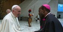 IFOTO : Musenyeri Sinayobye yahuye na Papa Francis kuva yamugira Umushumba wa Cyangugu
