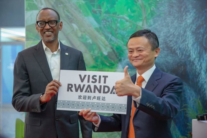 Perezida Kagame yashimiye umuherwe Jack Ma ku nkunga yahaye u Rwanda 