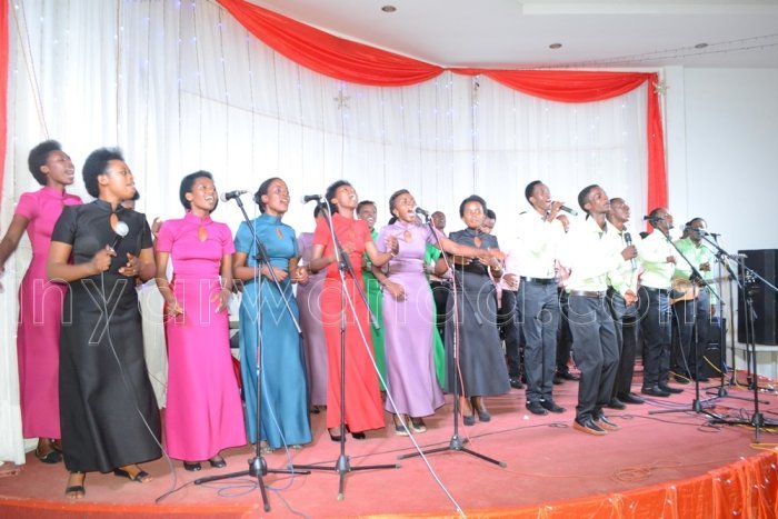 New Melody igiye gukora igitaramo yatumiyemo Umunyamerika w’umunyempano David Wald 