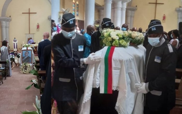 Mu mafoto&nbsp;: Pierre Buyoya wabaye perezida w’u Burundi yashyinguwe mu gihugu cya Mali